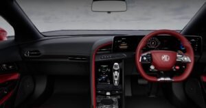 MG Cyberster EV: Lamborghini से तेज़, 580 km रेंज और ₹74.99 लाख से शुरू – भारत की पहली इलेक्ट्रिक रोडस्टर